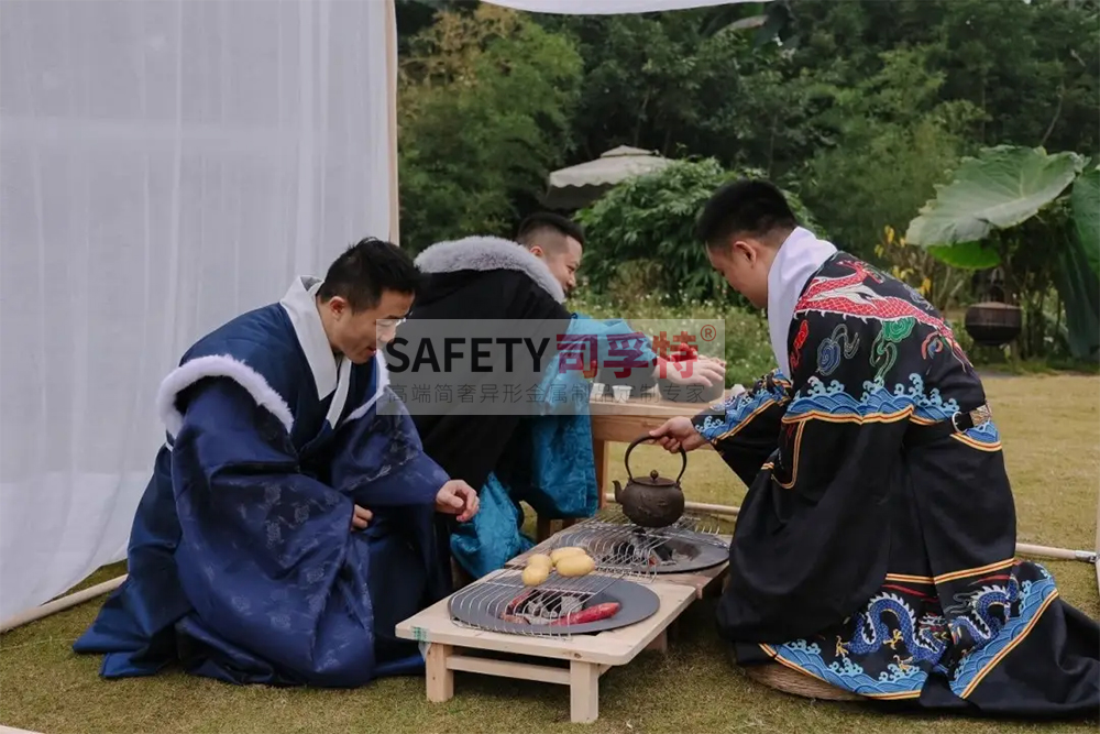 “圍爐煮茶”與非遺相互引流，潮流與文化傳承并不沖突[精致鋼圍爐，炭火爐](圖2)